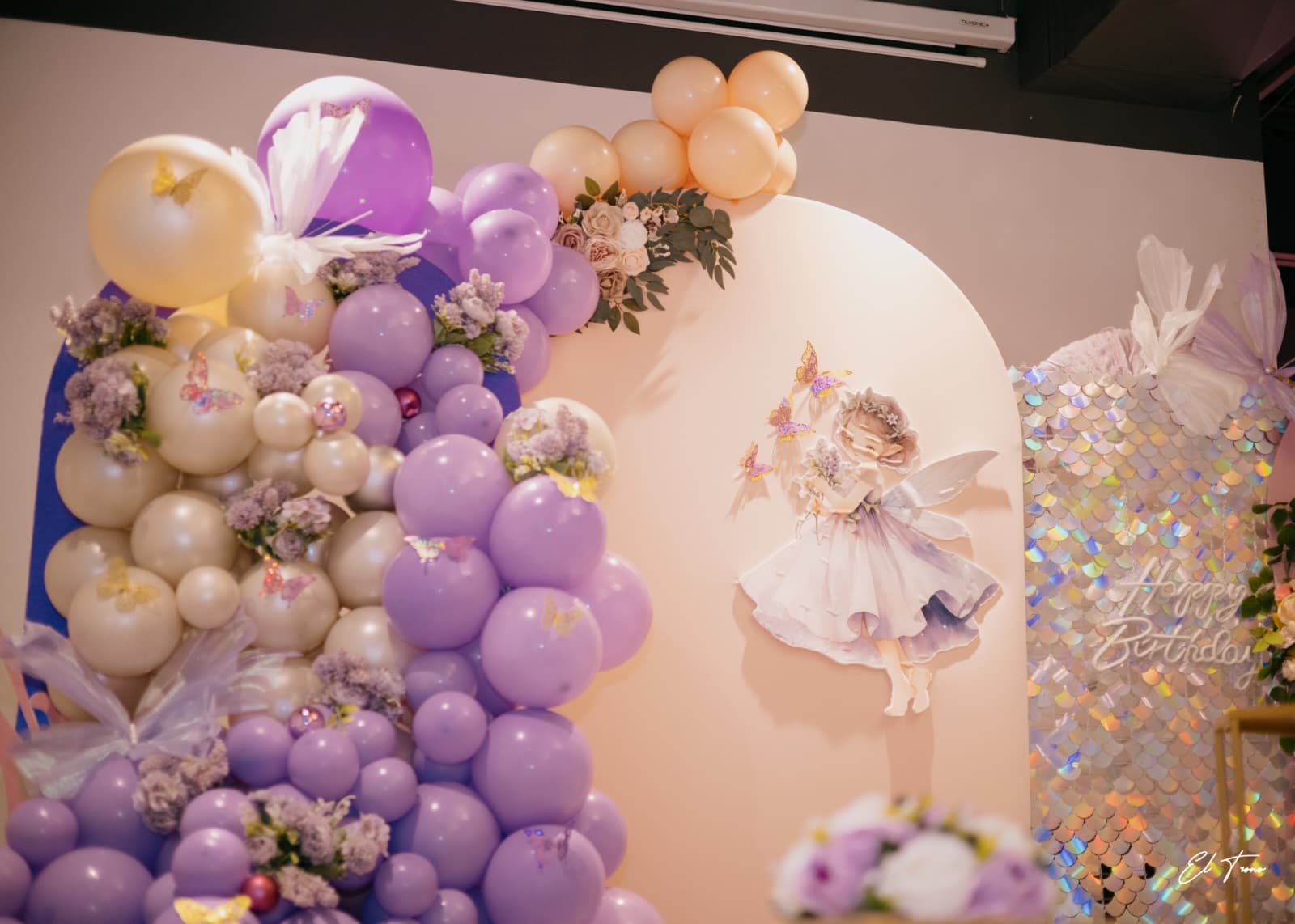 Dining and Bar at Nawabs